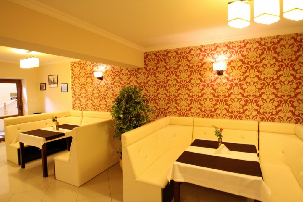 Goscinne Anna Airport Modlin Homestay Nowy Dwor Mazowiecki